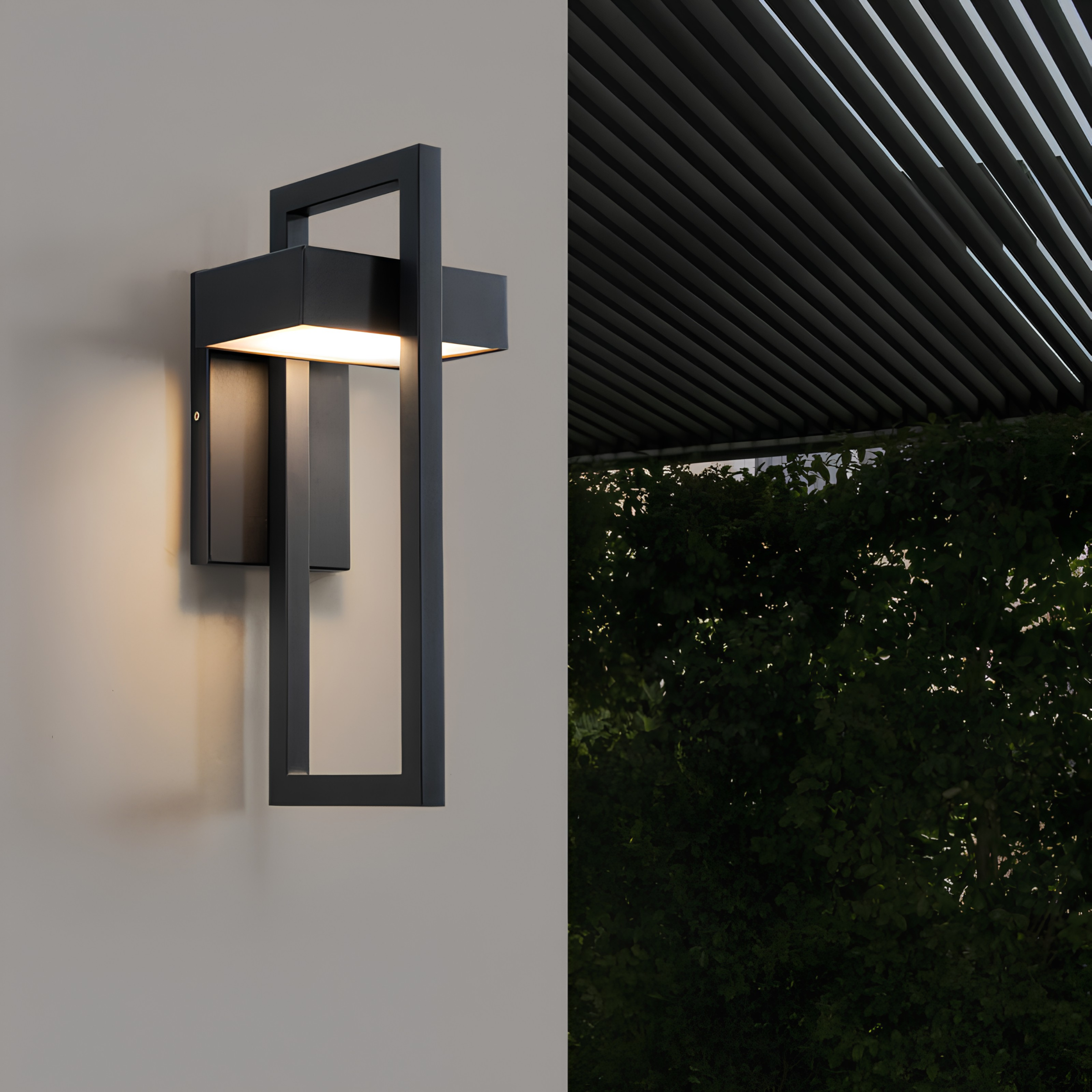DEMO TITAN BLACK ARCHITECTURAL WALL LIGHT